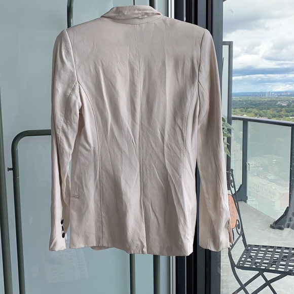 Formal white linen blazer - Picture 3 of 6